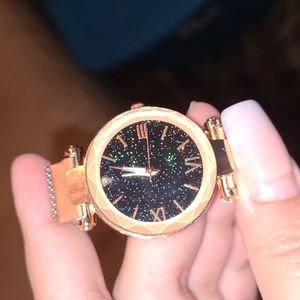 Rose Gold Buckle Magnetic Mesh Belt Diamond Quartz Watch